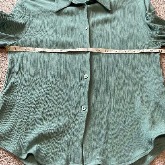 Babaton Green Button-up Blouse Size XS - Picture 6 of 6